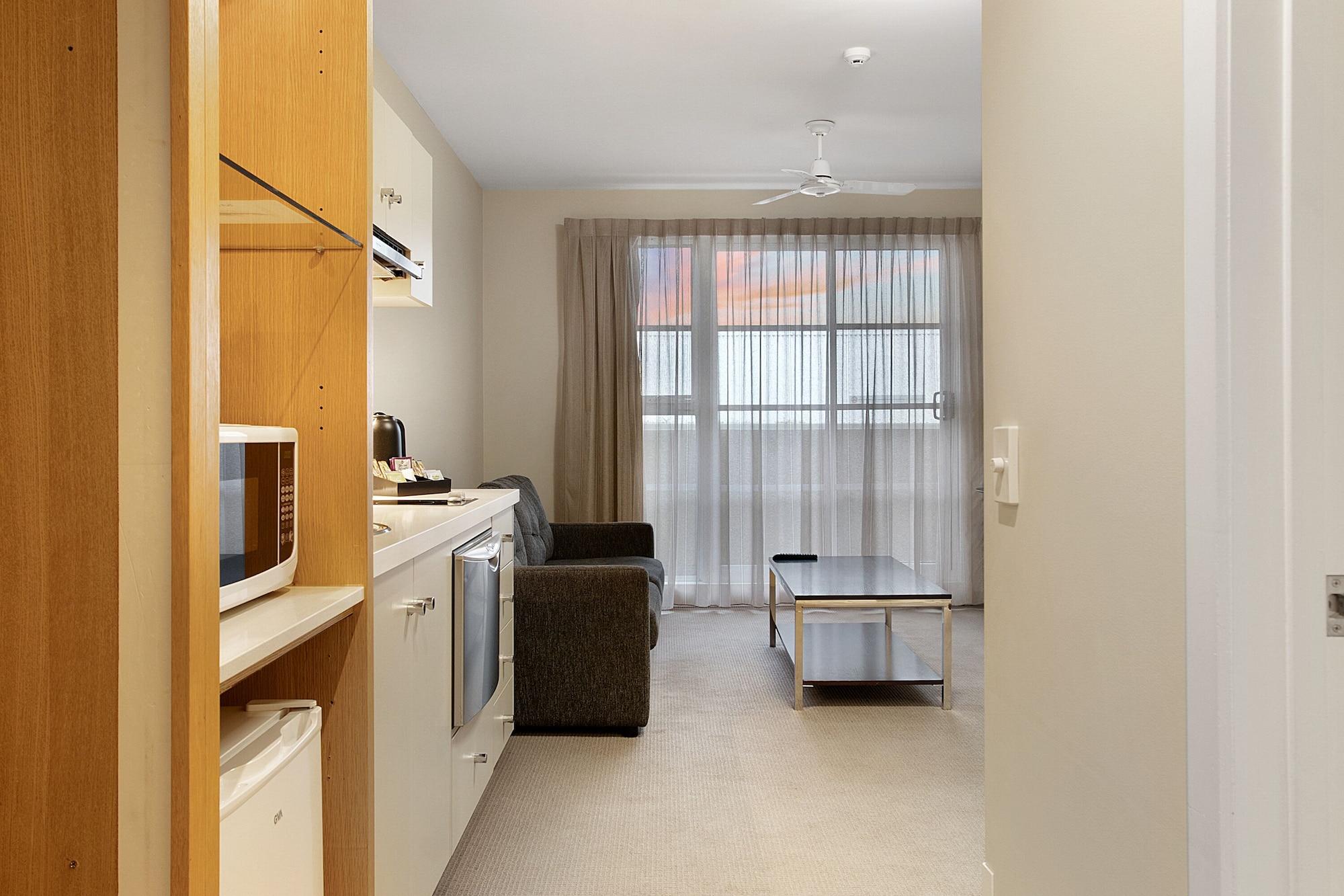 ดีป บลู โฮเต็ล แอนด์ ฮอตสปริงส์ Hotel วอร์นามบูล ภายนอก รูปภาพ