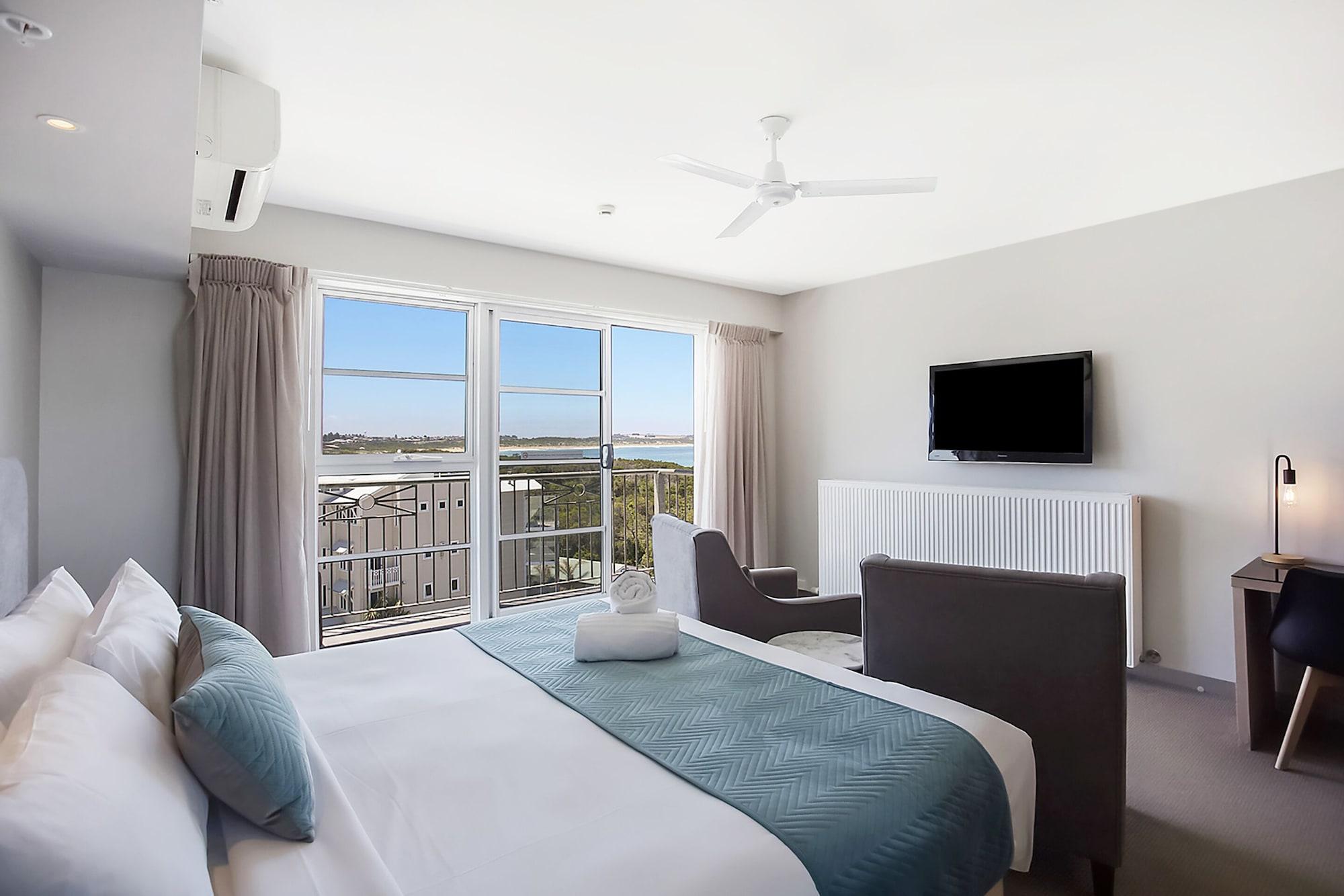ดีป บลู โฮเต็ล แอนด์ ฮอตสปริงส์ Hotel วอร์นามบูล ภายนอก รูปภาพ
