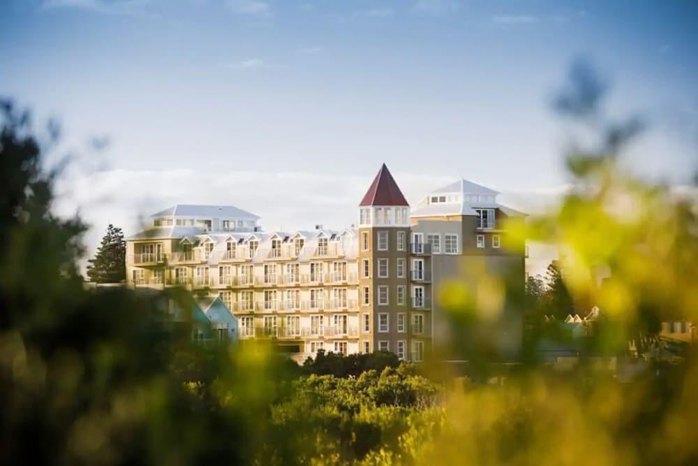 ดีป บลู โฮเต็ล แอนด์ ฮอตสปริงส์ Hotel วอร์นามบูล ภายนอก รูปภาพ